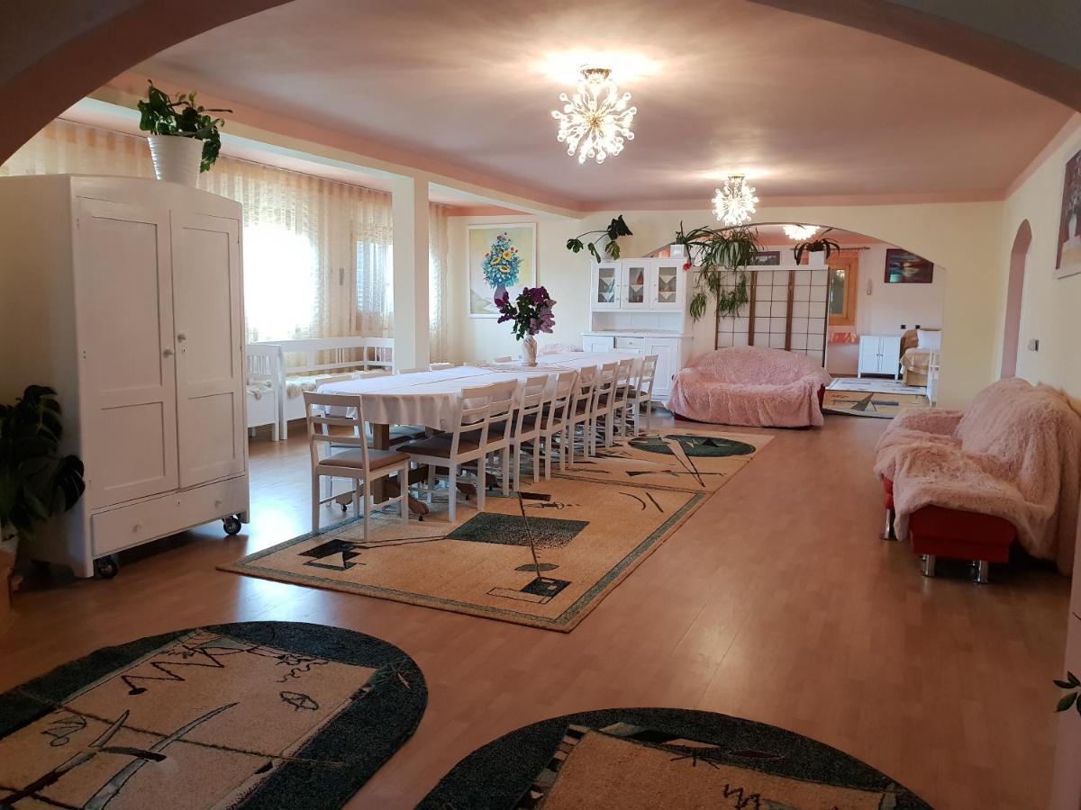 Antal Apartmans Lunca De Sus Kulcsoshaz Gyimesfelsolok Ngoại thất bức ảnh